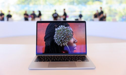 Insajderi u nevjerici: Apple napokon radi na laptopima s ekranom na dodir?