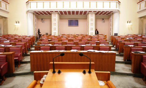 Zastupnici se vraćaju u klupe; u utorak počinje proljetno zasjedanje