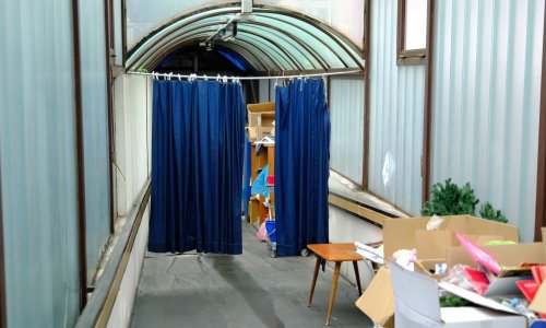 [VIDEO/FOTO] Pogledajte snimku čekaonice Klinike za ortopediju koju je objavio jedan otac: Baš sam se osjećao jadno danas na Šalati