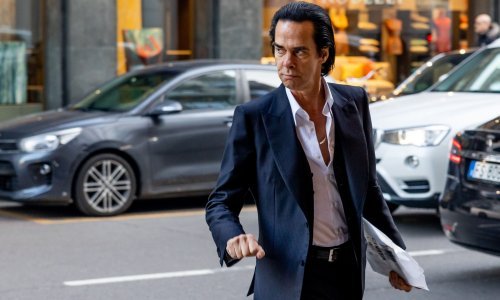 Umjetna inteligencija napisala je pjesmu 'u stilu Nicka Cavea'. Ovo je njegova reakcija