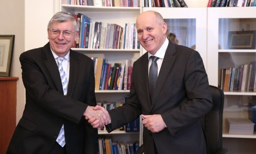 Reiner formalno preuzeo vođenje Kluba HDZ-a