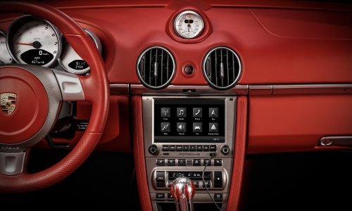 [FOTO] Porsche Classic ima rješenje za suvremeno umrežavanje svojih bezvremenskih klasika