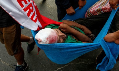 U Peruu u prosvjedima više od 50 ozlijeđenih, zapaljena policijska postaja