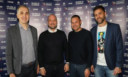 Naše su legende 'raspalile' po Dancima, a oni uzvratili fotografijom žestokog Duvnjakovog udarca u vrat Gidsela