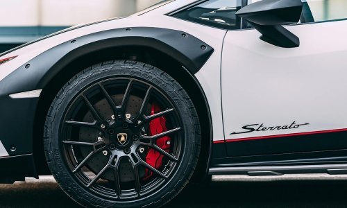 [FOTO/VIDEO] Bridgestone proizveo gume za jedinstveni superautomobil Lamborghini Huracán Sterrato