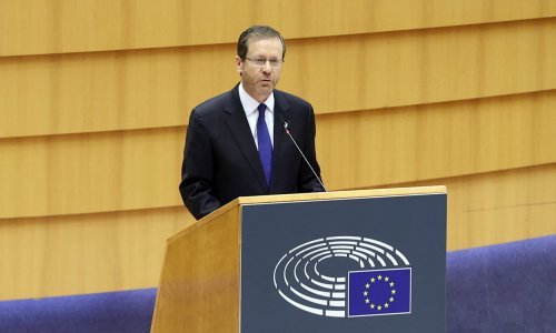 Izraelski predsjednik Isaac Herzog u parlamentu EU: Moje srce i misli su s mojom braćom i sestrama ubijenima u holokaustu