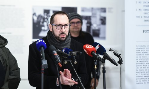 [FOTO] Tomaševića na Noći muzeja pitali hoće li poskupjeti odvoz otpada, evo što je rekao