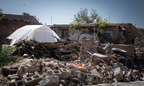 U potresu jačine 5,9 u Iranu umrle najmanje tri osobe