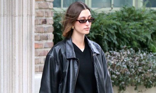 Nekad nepoželjnu kombinaciju čarapa i mokasinki, najpopularnija 'it' djevojka pretvorila je u ultimativni hit