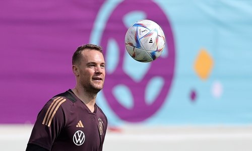 Pad Manuela Neuera na skijanju skoro je završio na najgori mogući način; krvarenje je bilo obilno...