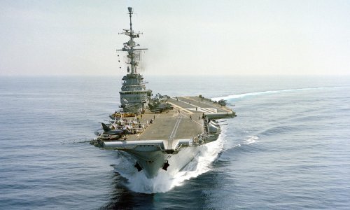 [FOTO] Brazil se sprema potopiti francuski nosač aviona Foch, ekolozi na nogama: 'To je ekološki zločin!'