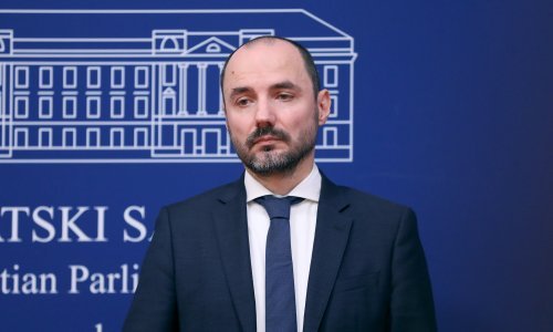 'Pravilnik iz 2007. brani darivanje krvi za muškarce koji su imali spolni odnos s drugim muškarcem - to treba osuvremeniti'