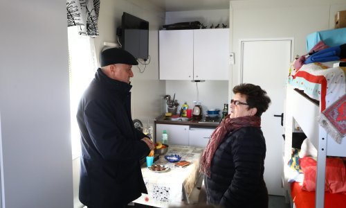 [FOTO/VIDEO] Bačić obišao Sisak: Na Banovini i u Zagrebu je preko 2500 kontejnera