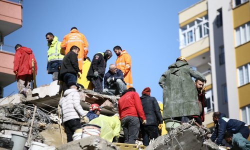 Rusija šalje spasilačke timove u Siriju i Tursku nakon potresa
