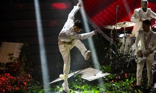 Publika u šoku: Početak legendarnog festivala Sanremo 'zasjenio' Blanco koji je divljao po pozornici