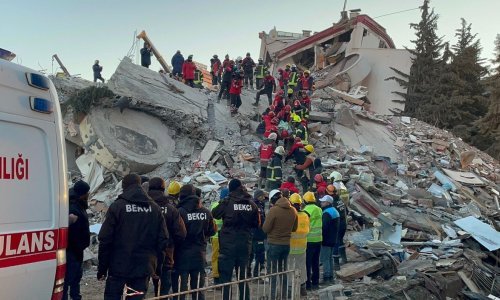 Smrt, hladnoća, glad, očaj: Broj žrtava potresa u Turskoj i Siriji narastao na više od 20.000