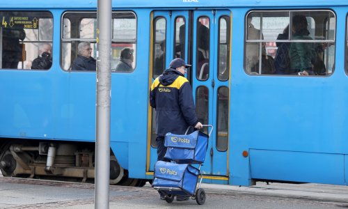 Hoće li i poštari u štrajk? Jedna odluka Uprave prelila je čašu nezadovoljstva