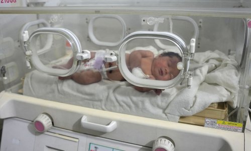 Tisuće ljudi žele djevojčicu Ayu: 'Voljela bih je posvojiti i dati joj pristojan život'