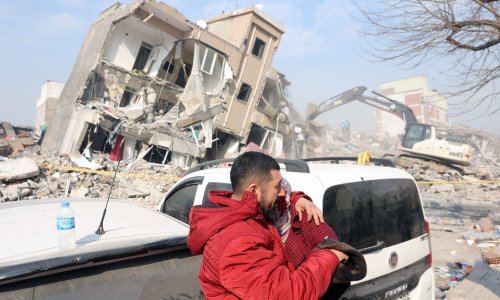 Broj mrtvih u Turskoj i Siriji premašio 30.000, još uvijek se izvlače preživjeli: Spašeni otac i kći, desetogodišnja djevojčica, starica...