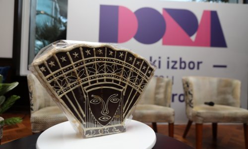 Šušur uoči Dore: Jedni najavljuju dolazak traktorom, netko je doživio nezgodu, a neke se napada zbog 'rasizma'