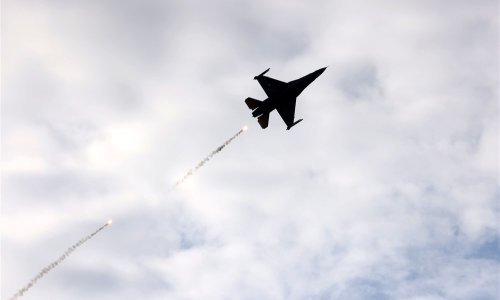 Misterij oko letećih objekata oborenih iznad Sjeverne Amerike