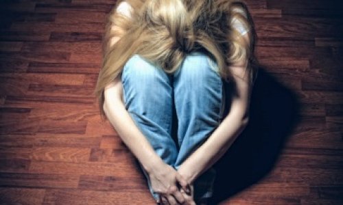 Djevojčicu učenici silom razodjenuli u školi!