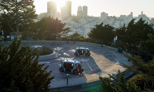 Amazonova tvrtka Zoox testira robotaksi bez volana i papučica
