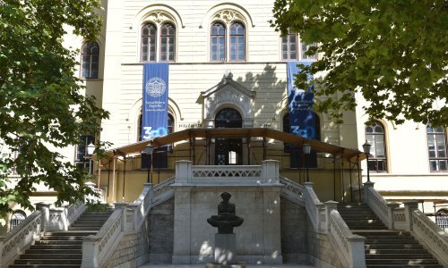 Sveučilište u Zagrebu raspisalo natječaj za 520 stipendija