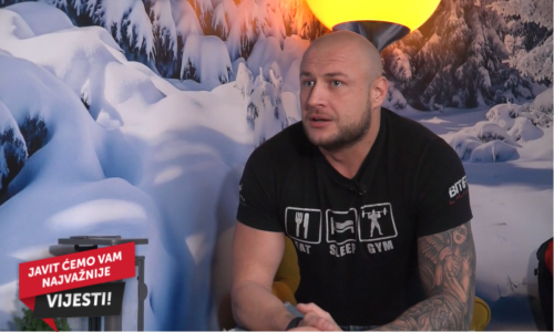 Popularni fitnes trener optužen da je silovao i pretukao partnericu