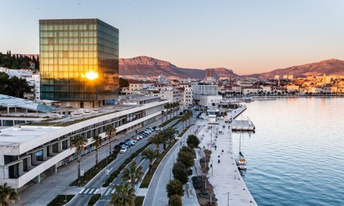 Počinje rušenje splitskog turističkog bisera: Pogledajte kako danas izgleda ruglo na mjestu hotela Marjan, a kako će izgledati novi hotel