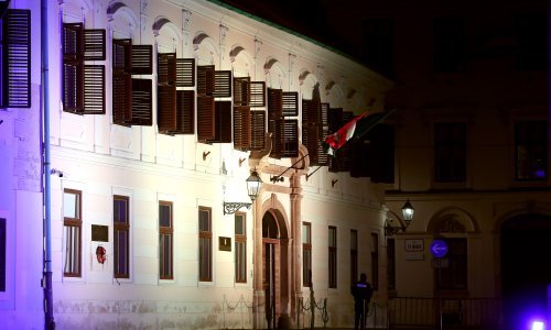 Nedavni potres kod Sesveta izazvao nove probleme u Saboru, a ni postojeći plan obnove nisu počeli provoditi