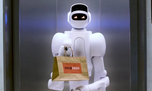 [FOTO] Robot Aeo koristi se u bolnicama diljem Azije, a osoblje ga može kontaktirati smartfonom