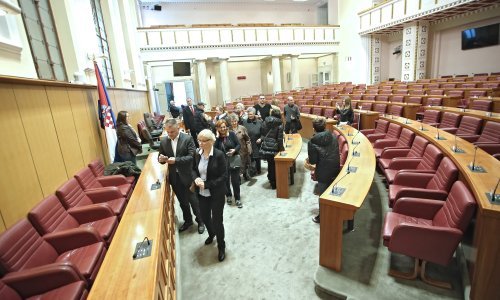 Danas vas nitko neće zaustaviti pokušate li ući u Sabor, no imate samo pola sata