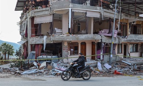 Tri turske mreže kažnjene jer su kritizirale vlast zbog potresa