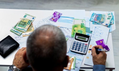 Živite u minusu? Donosimo 20 konkretnih koraka kojima ćete se osloboditi dužničkog ropstva