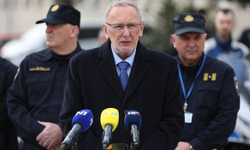 Božinović kaže da traje očevid na mjestu pogibije pirotehničara, prokomentirao je i trovanje zagrebačkih policajaca