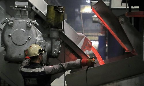 SAD će uvesti carinu od 200 posto na aluminij iz Rusije