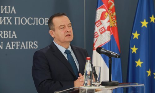 Dačić: Pogrešno je narušavanje teritorijalnog integriteta bilo koje države; ne podržavam uvođenje sankcija Rusiji