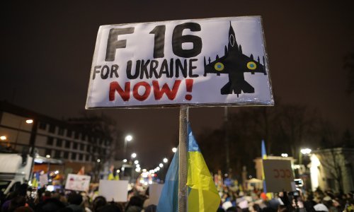 [FOTO] Masovni antiratni prosvjedi širom Zapada; pogledajte što Europljani poručuju Putinu, ali i svojim vladama