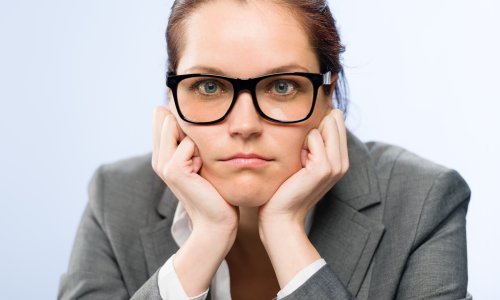 Znate li što je 'minimum ponedjeljkom'? Trend koji je uzeo maha ukazuje na tamnu stranu posla i pomaže preživjeti najomraženiji dan