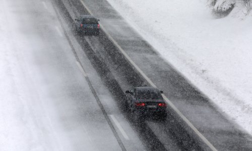 Ispovijest iz kolone: Ljudi su umorni i živčani, a snijeg i dalje neumorno pada