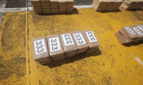 Stotine kilograma kokaina pronađene na francuskoj plaži