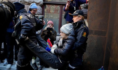 Najpoznatija svjetska aktivistica Greta Thunberg privedena tijekom prosvjeda u Norveškoj