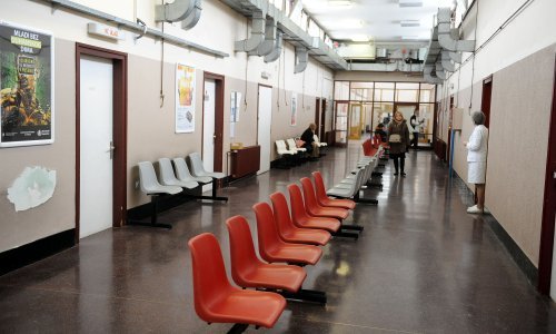 Situacija je alarmantna: Liječnik ima svega deset minuta za pregled pacijenta, pedijatar devet, a ginekolog 15