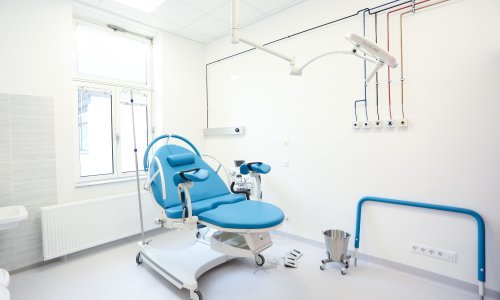 Apsurd u Hrvatskoj: 550 tisuća žena nema ginekologa, a ovaj u Zadru ne može preuzeti ambulantu bez 1500 pacijentica