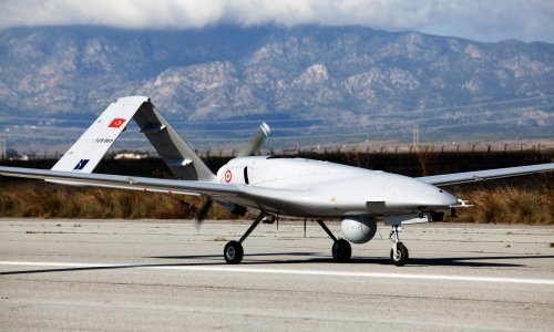 Kosovo kupilo turske dronove Bayraktar, žele u NATO savez