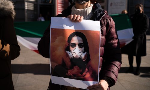 Strava u Iranu: Izbili prosvjedi zbog navodnog masovnog trovanja djevojčica po školama