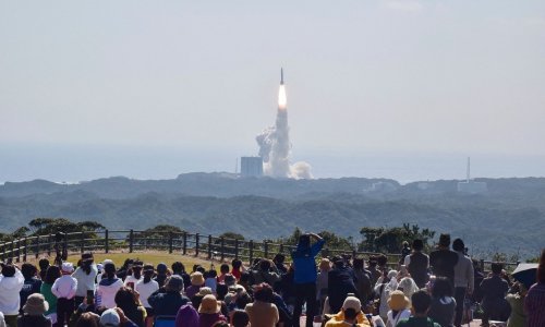 Japan lansirao pa zbog kvara na motoru uništio svemirsku raketu