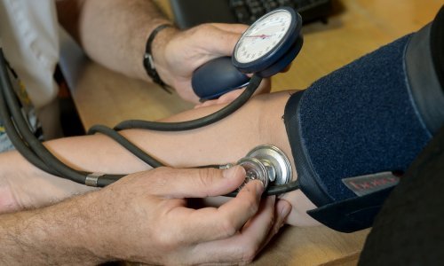 U prvoj godini covida ipak se više umiralo od nečeg drugog: Pogledajte brojke za Hrvatsku