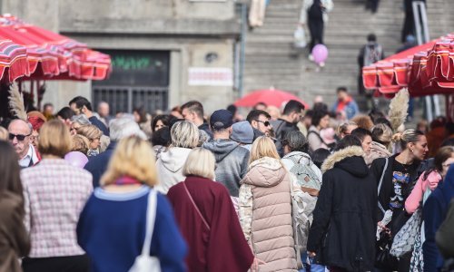 Ravnopravnost spolova u Hrvatskoj: Žene u samo dvije djelatnosti imaju više plaće od muškaraca